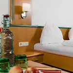 Hotel Langeck 4*